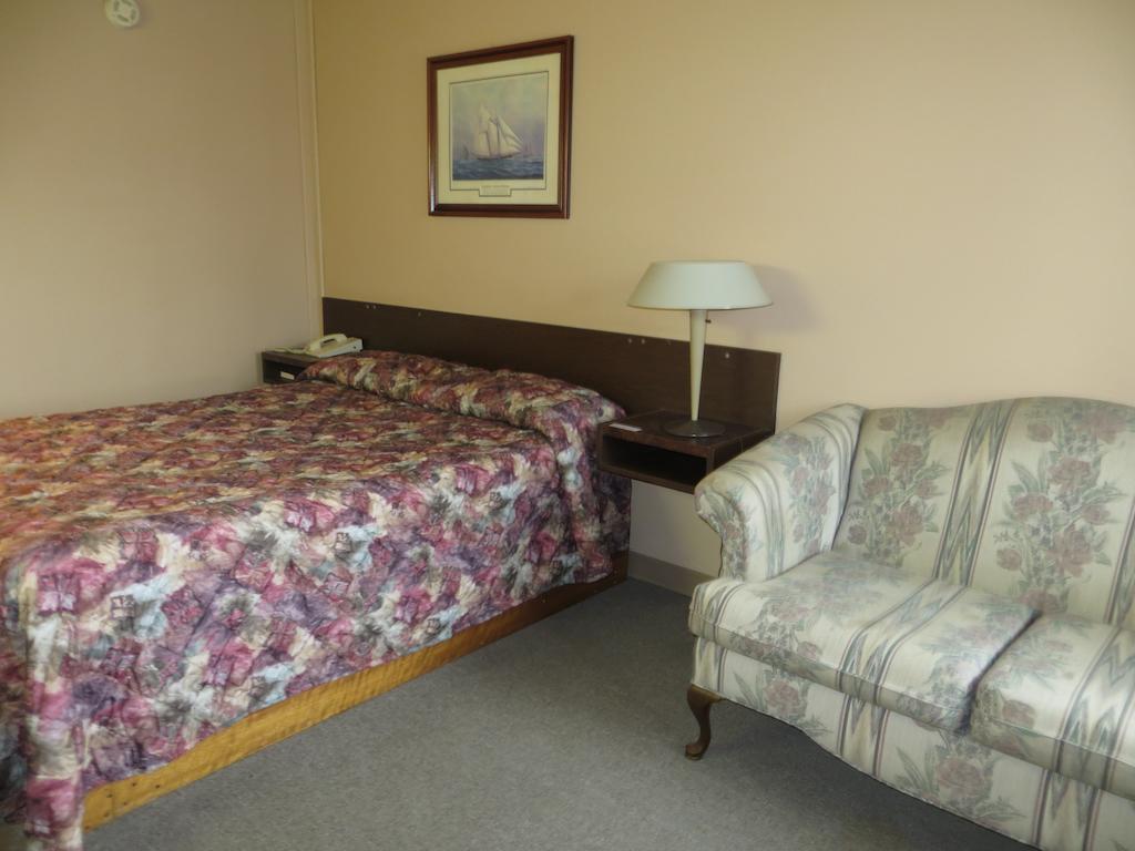 Parkwood Motor Inn Sundre Номер фото